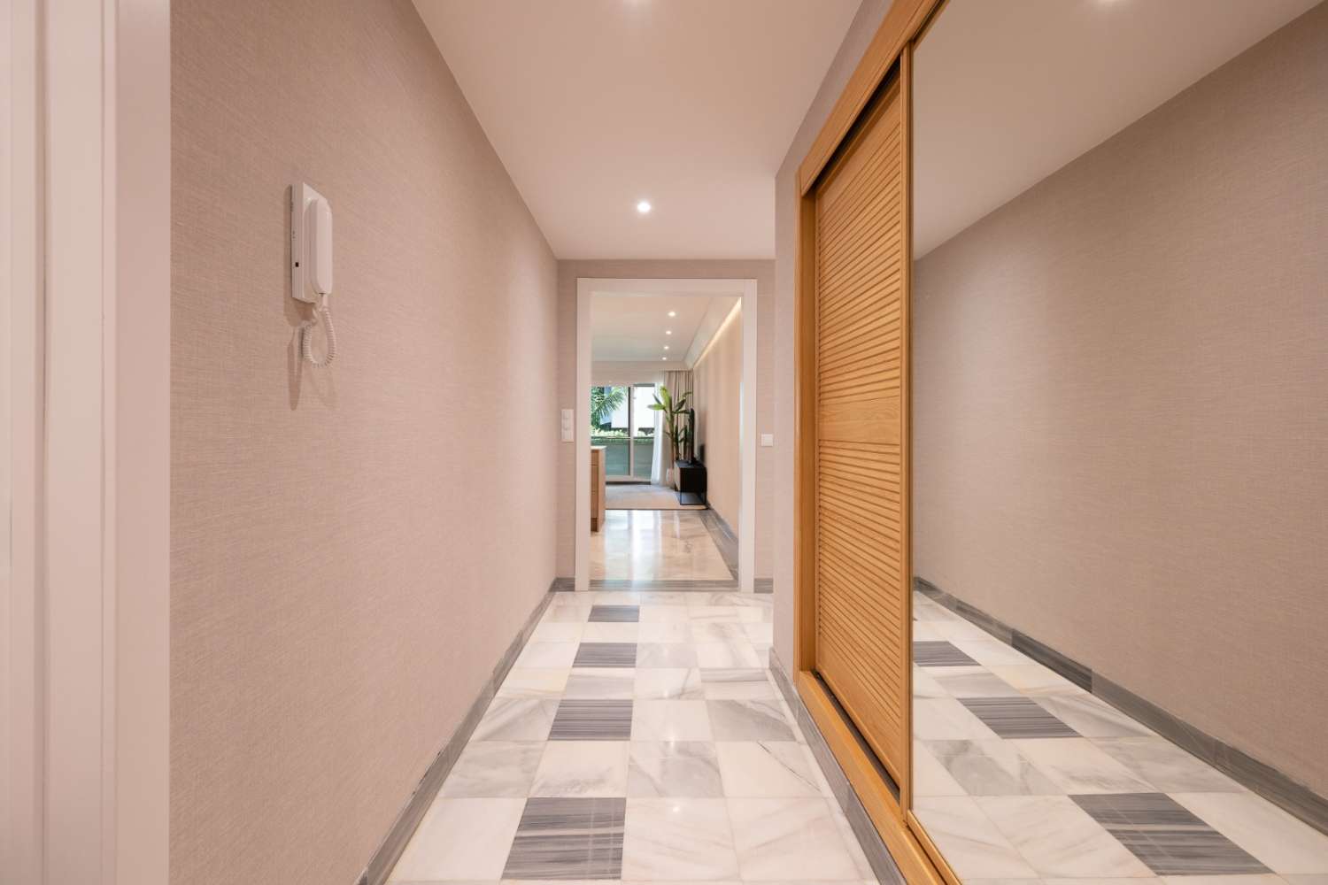 квартира в продаже в Marbella