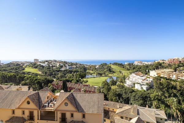 Ático en venta en Benalmádena