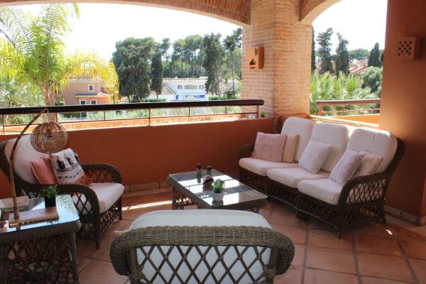 Exquisito Apartamento en la Exclusiva Urbanización Gran ...