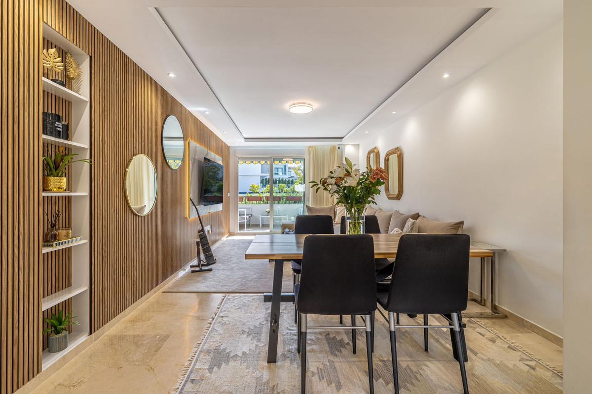 Apartamento reformado en Guadalmina Alta – 3 dormitorios, terrazas, piscina y excelente ubicación