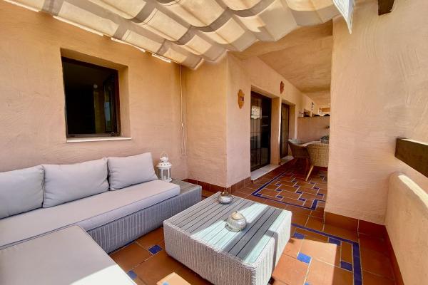 Apartment for sale in Estepona