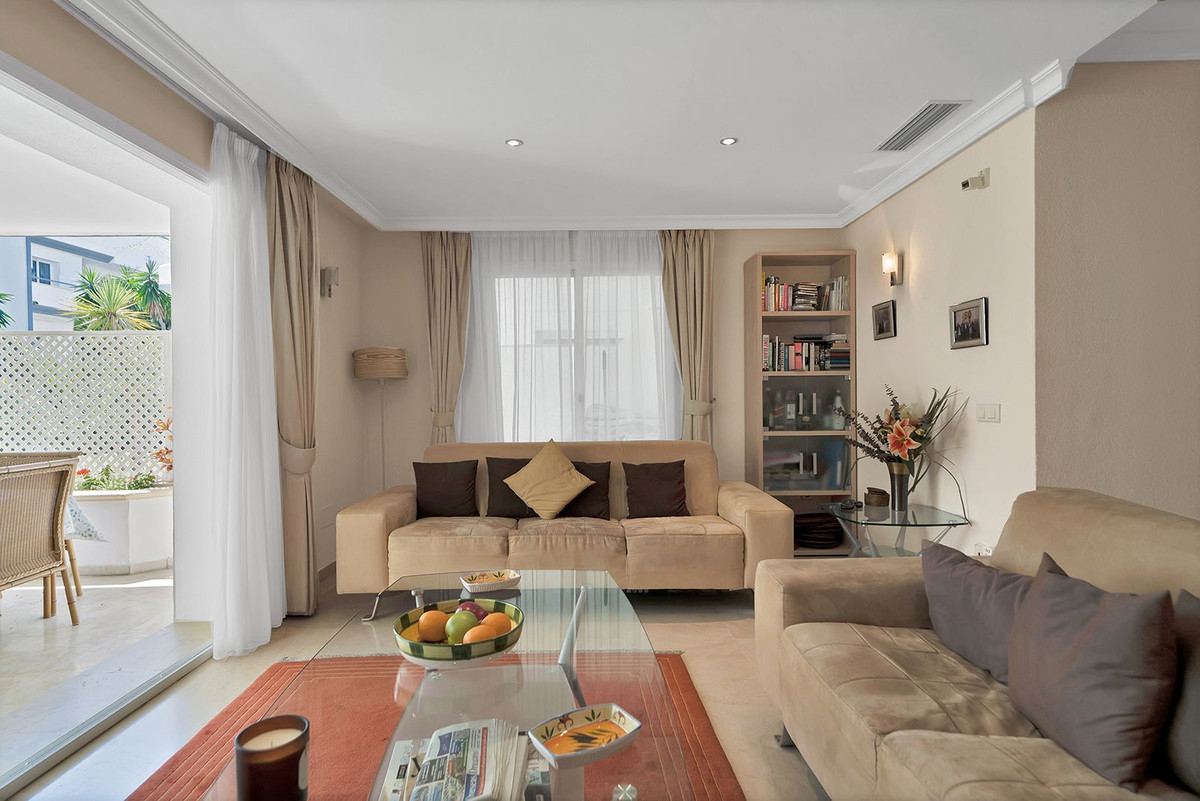 Ground Floor Apartment in Dominion Beach – Beachside Bliss on the New Golden Mile