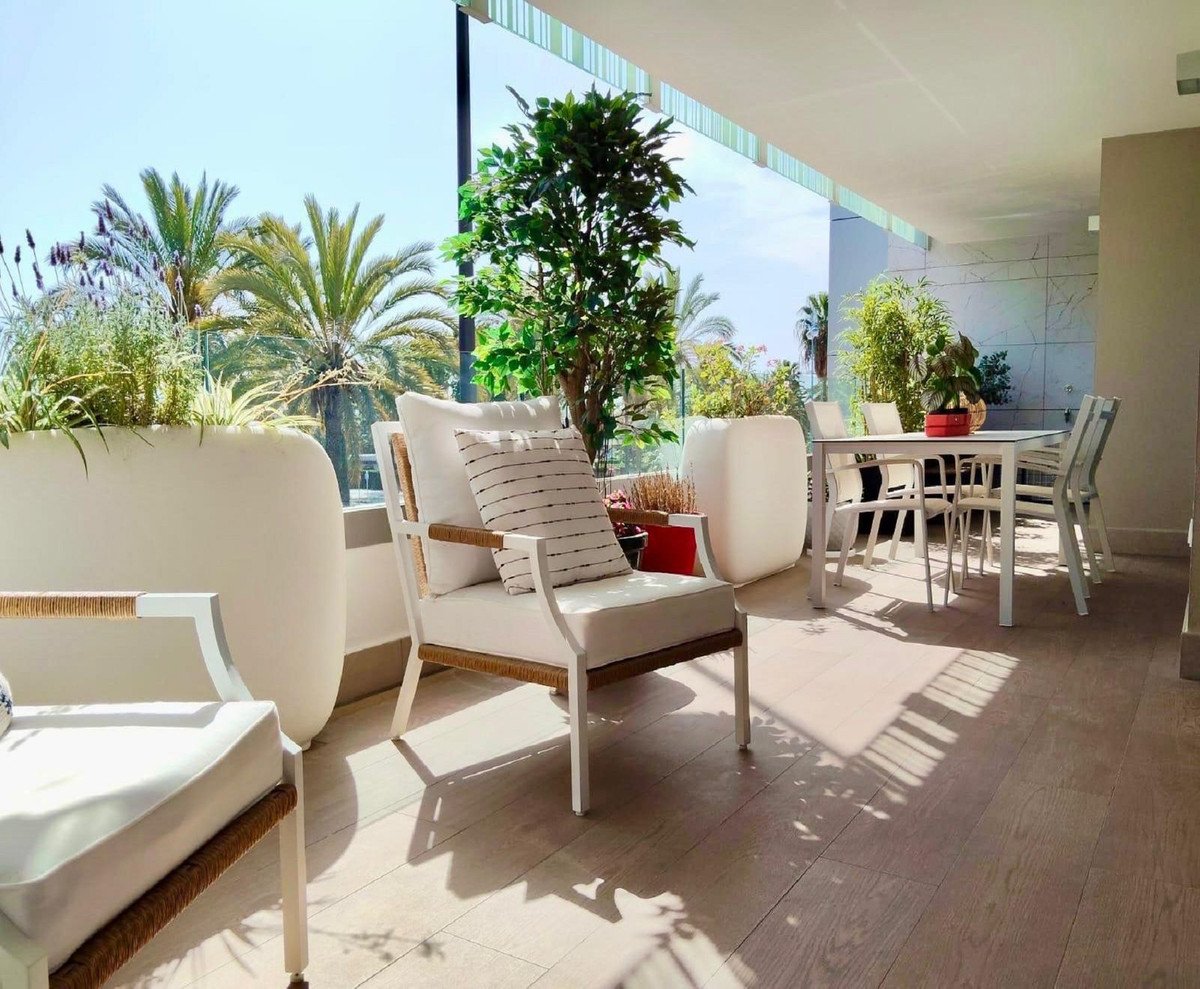Diseño y Exclusividad en la Costa del Sol – Apartamento de 3 Dormitorios en TERRA Marbella, San Pedro de Alcántara