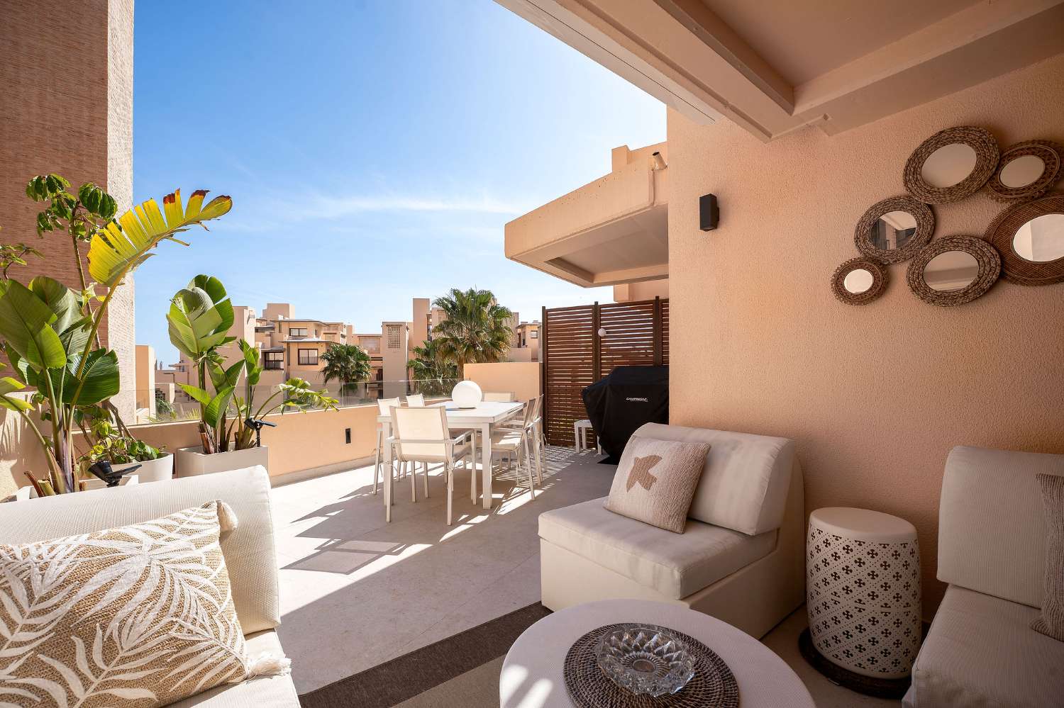Luxury Beachfront Duplex Penthouse with Private Pool in Bahía de la Plata – Fully Renovated