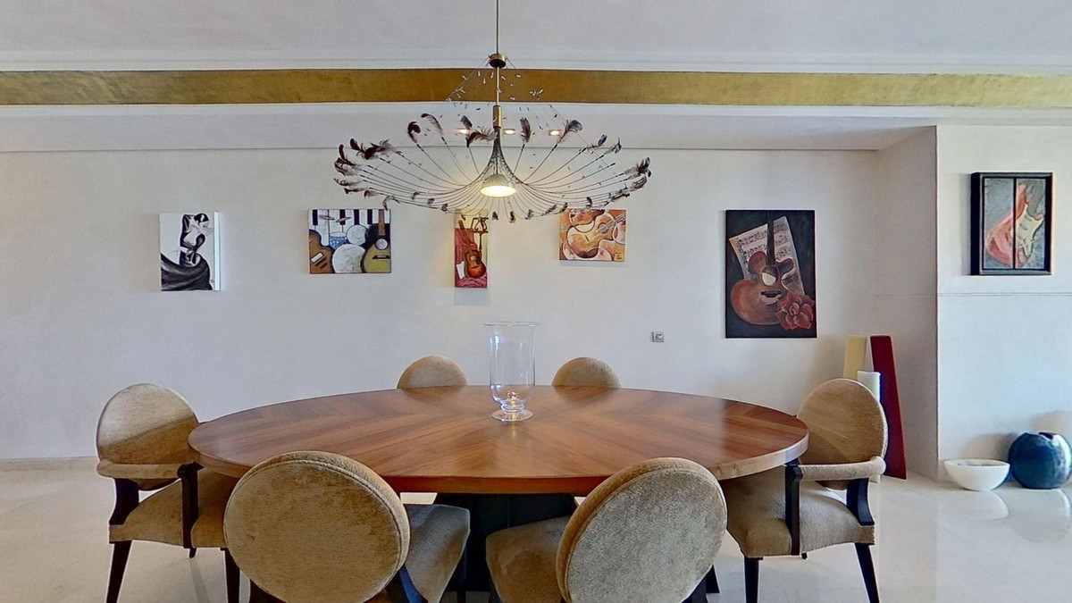 Frontline Beach Luxury Duplex Penthouse with Private Sauna and Stunning Views – Reserva de Los Monteros, Marbella